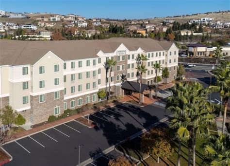 Last Minute Hotel Deals in Folsom from $125/day .